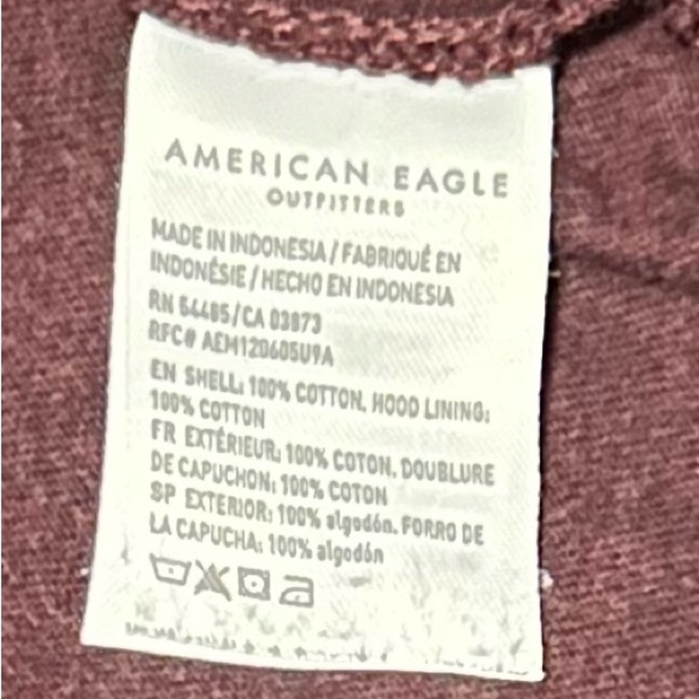American Eagle Men’s Medium Burgundy Raglan Spell Out Logo Hoodie Athleisure - Picture 5 of 6